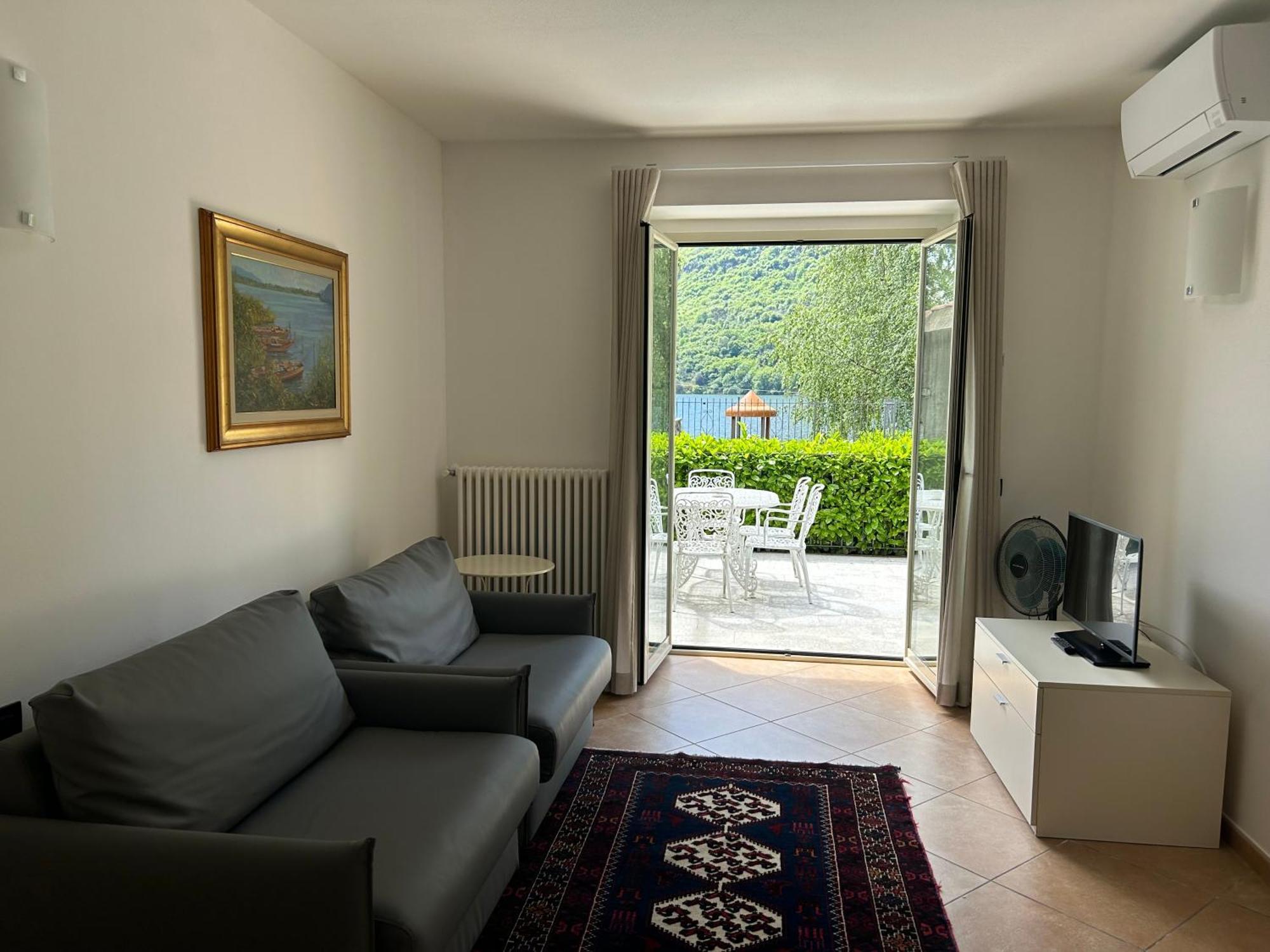 Hotel Ristorante La Quartina Mergozzo Rum bild